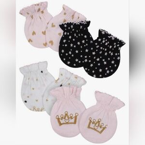 NWOT 4 Pack Gerber Organic Mittens